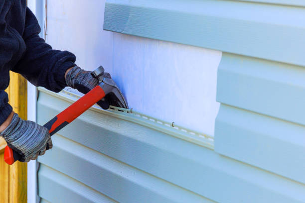 Reliable Siding Repair contractor in Dalton, OH by Creative Siding